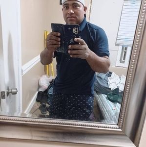 Meet your Posher, Jorge mario